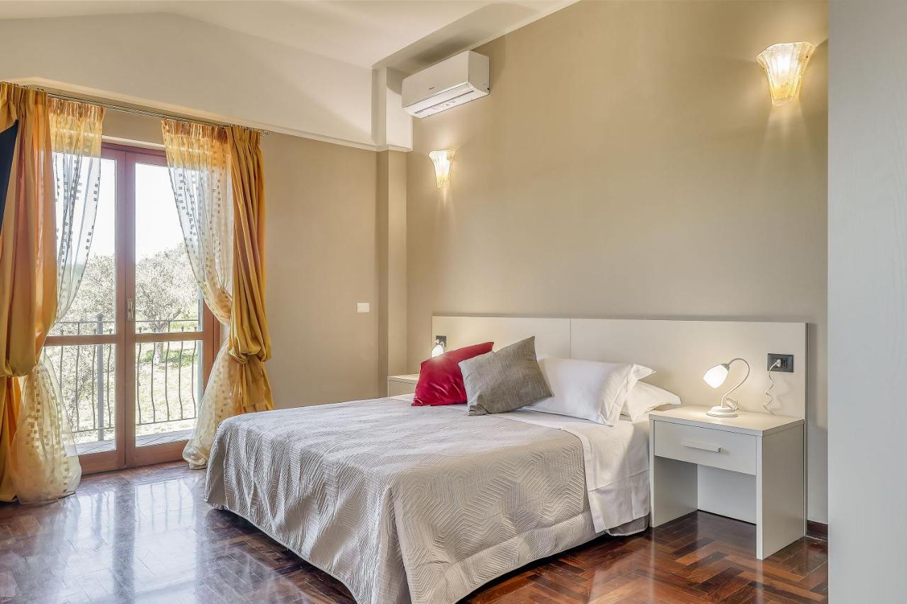 Hotel Villa De Santis Montefranco Luaran gambar