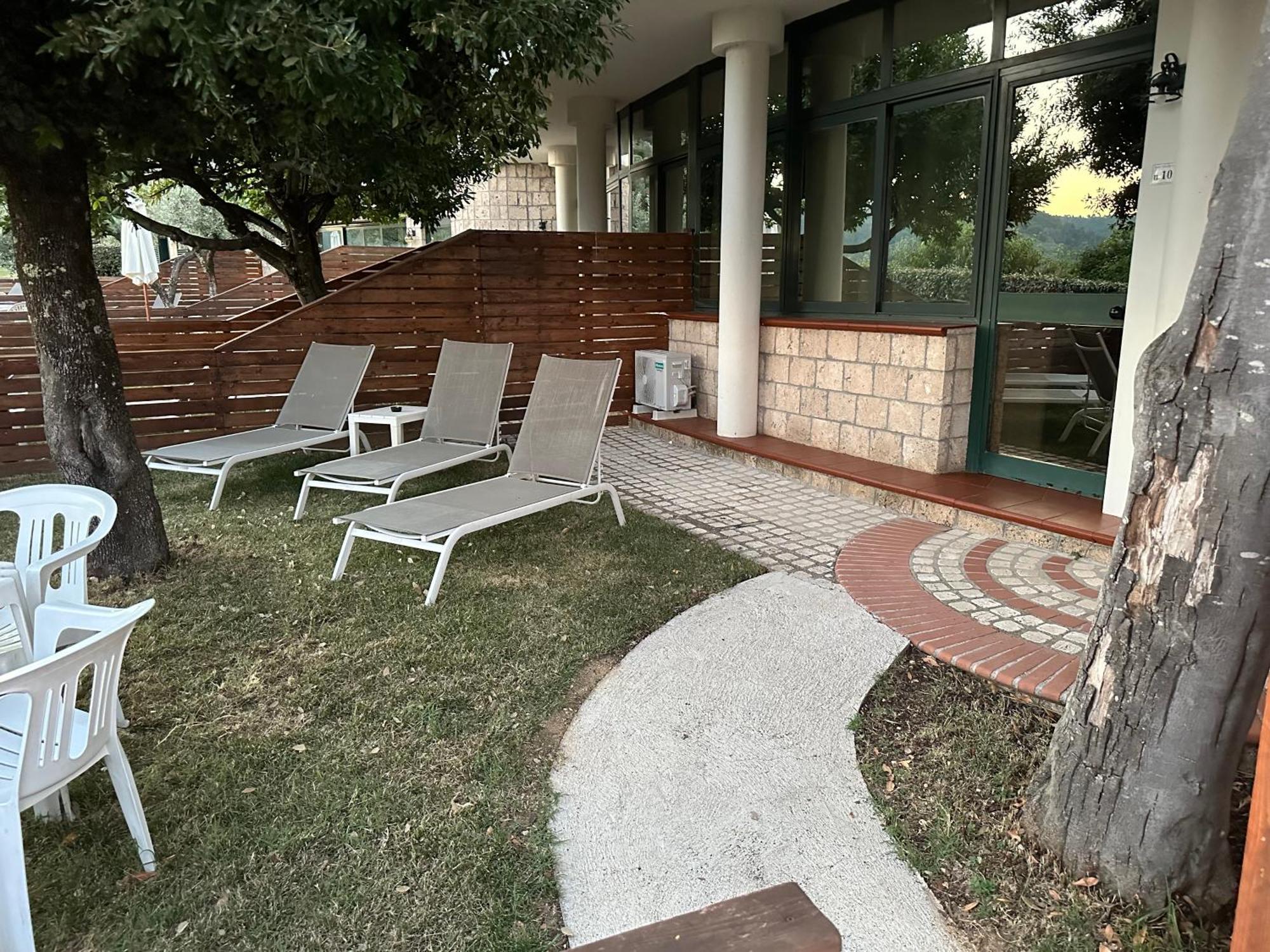 Hotel Villa De Santis Montefranco Luaran gambar
